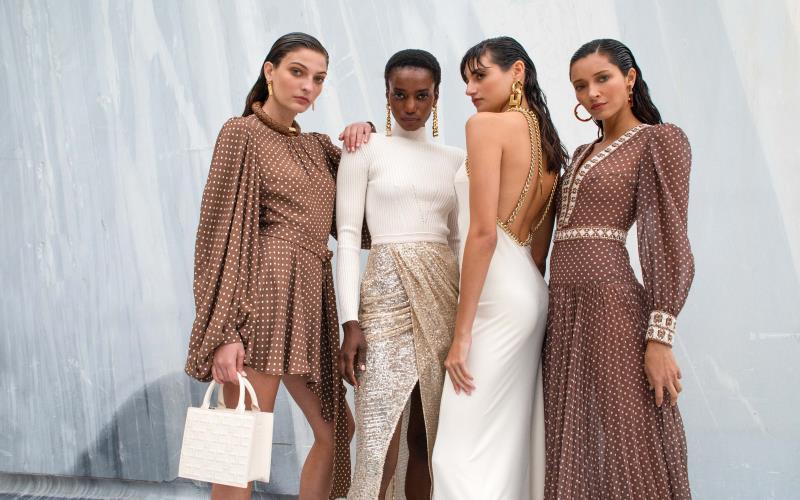 Tailleur Elisabetta Franchi - Elegance And Innovation In Contemporary Fashion